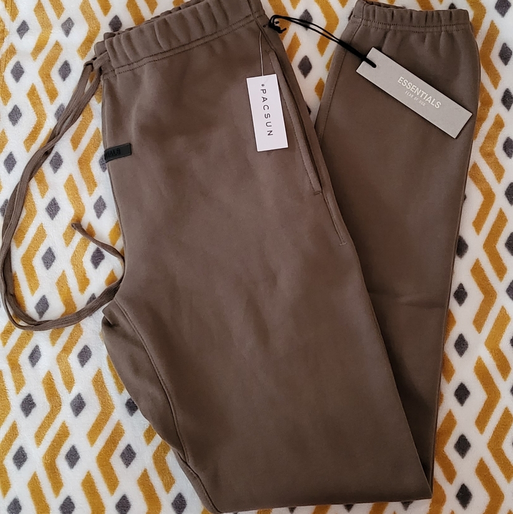 Fear of God / FOG Essentials Sweapants